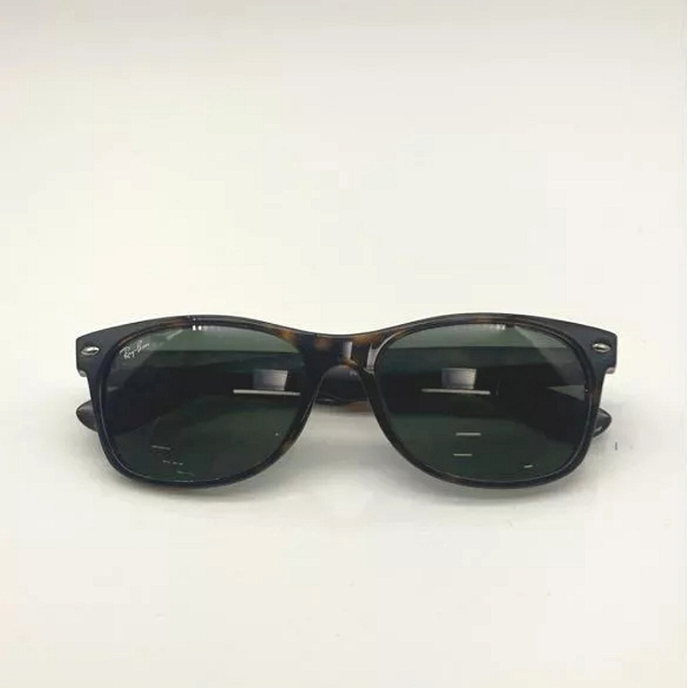 Like New RAY BAN Unisex Brown RB2132 New Wayfarer Sunglasses